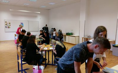 Tudi če niso novi, so še uporabni … sejem rabljenih učbenikov