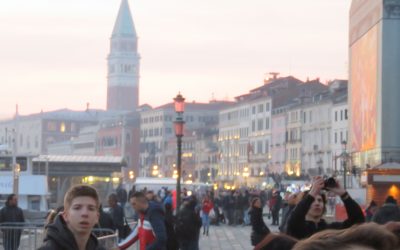 Kulturni praznik v pustnih Benetkah